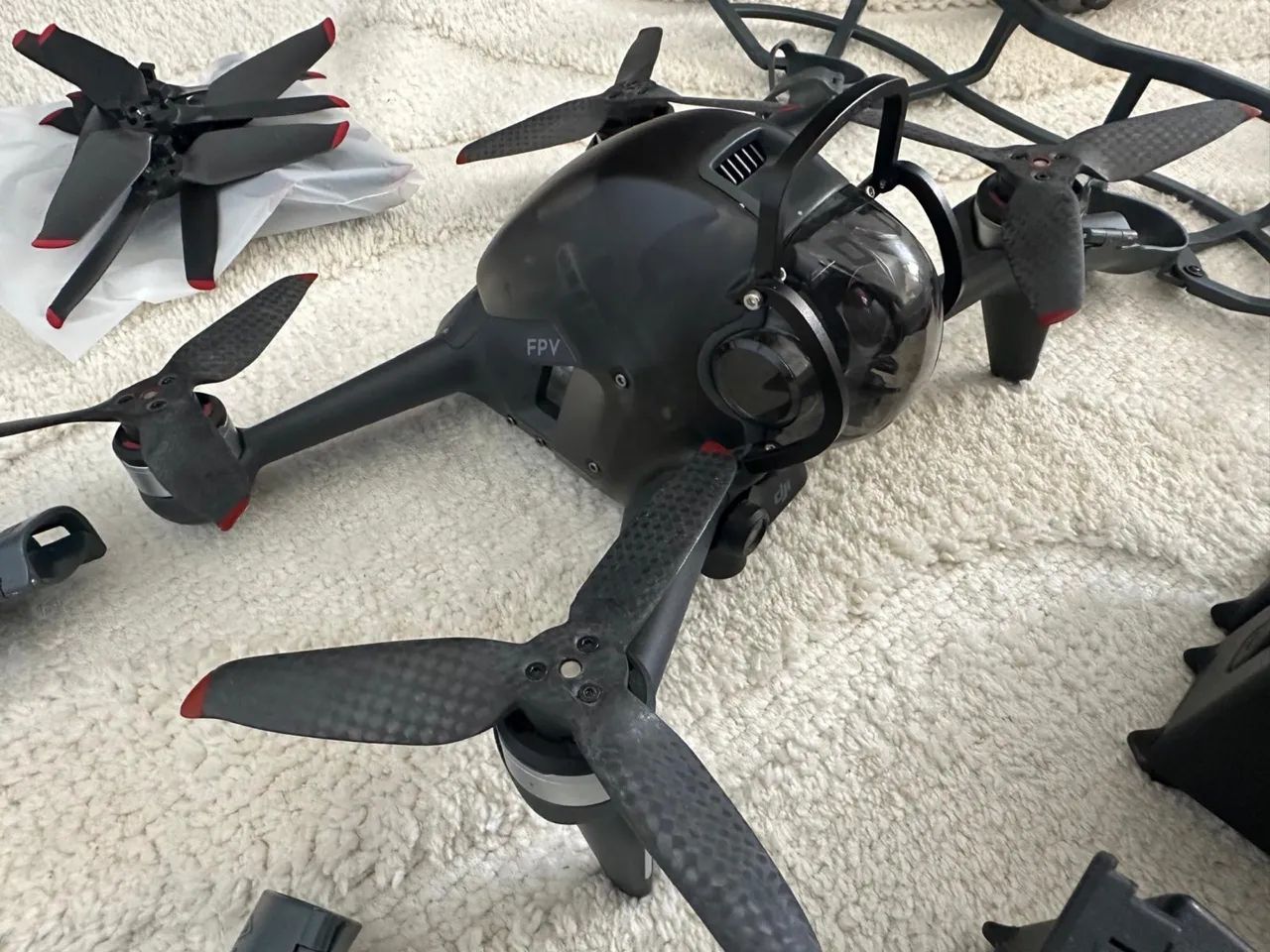 DJI fpv + fly more + goggles integra + controller 2  - Foto 4