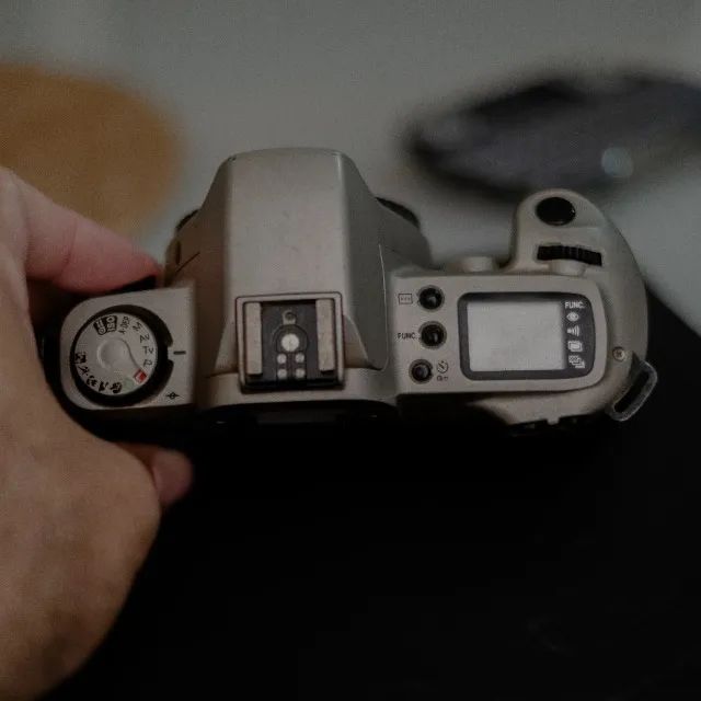 Canon EOS 500N - Foto 2