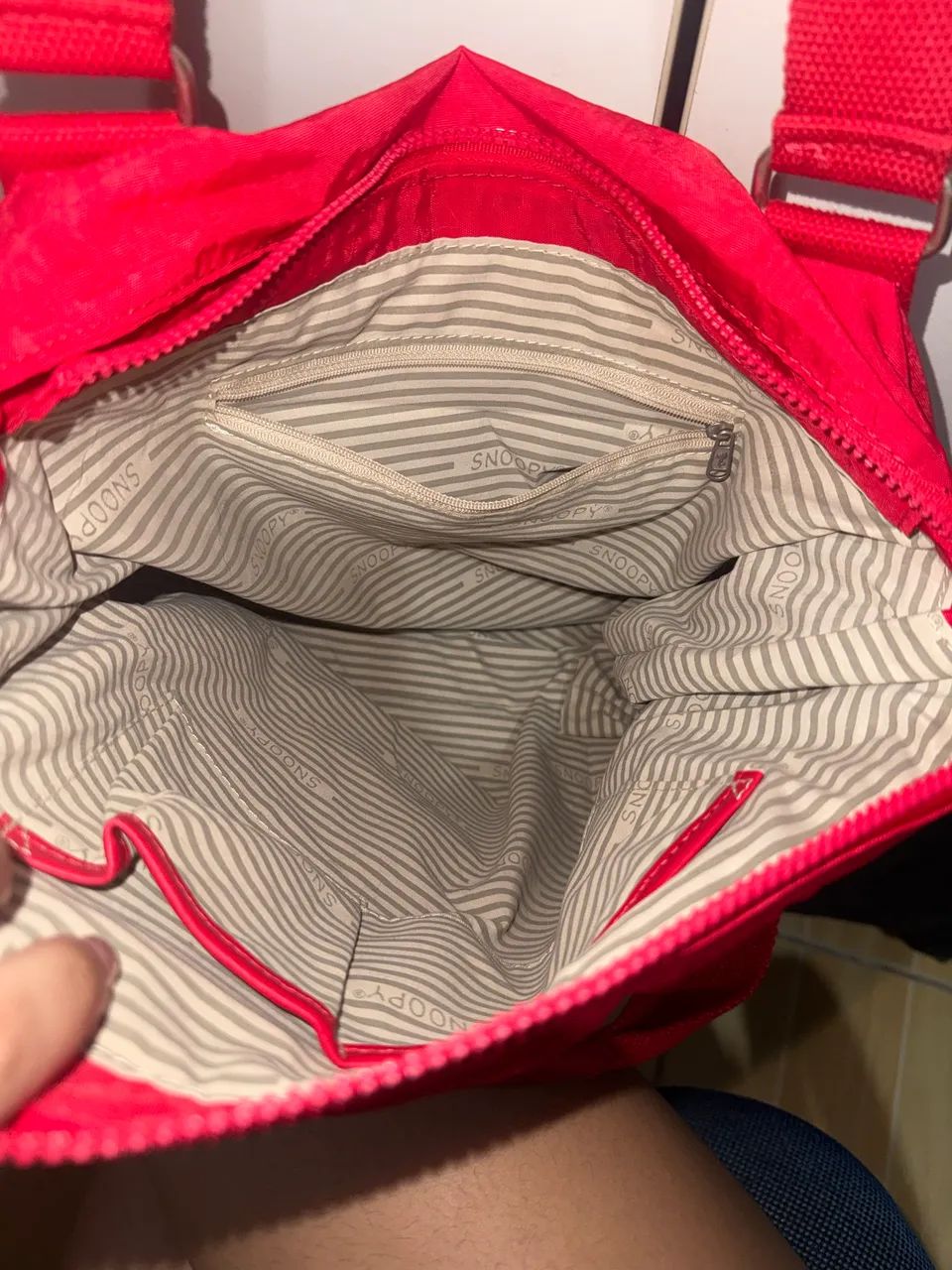 bolsa snoopy vermelha - Foto 4