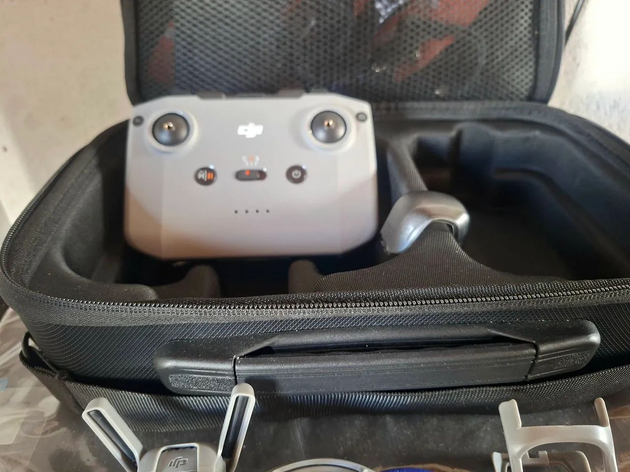 Drone DJI NEO 2 FLY MORE COMBO - Foto 2