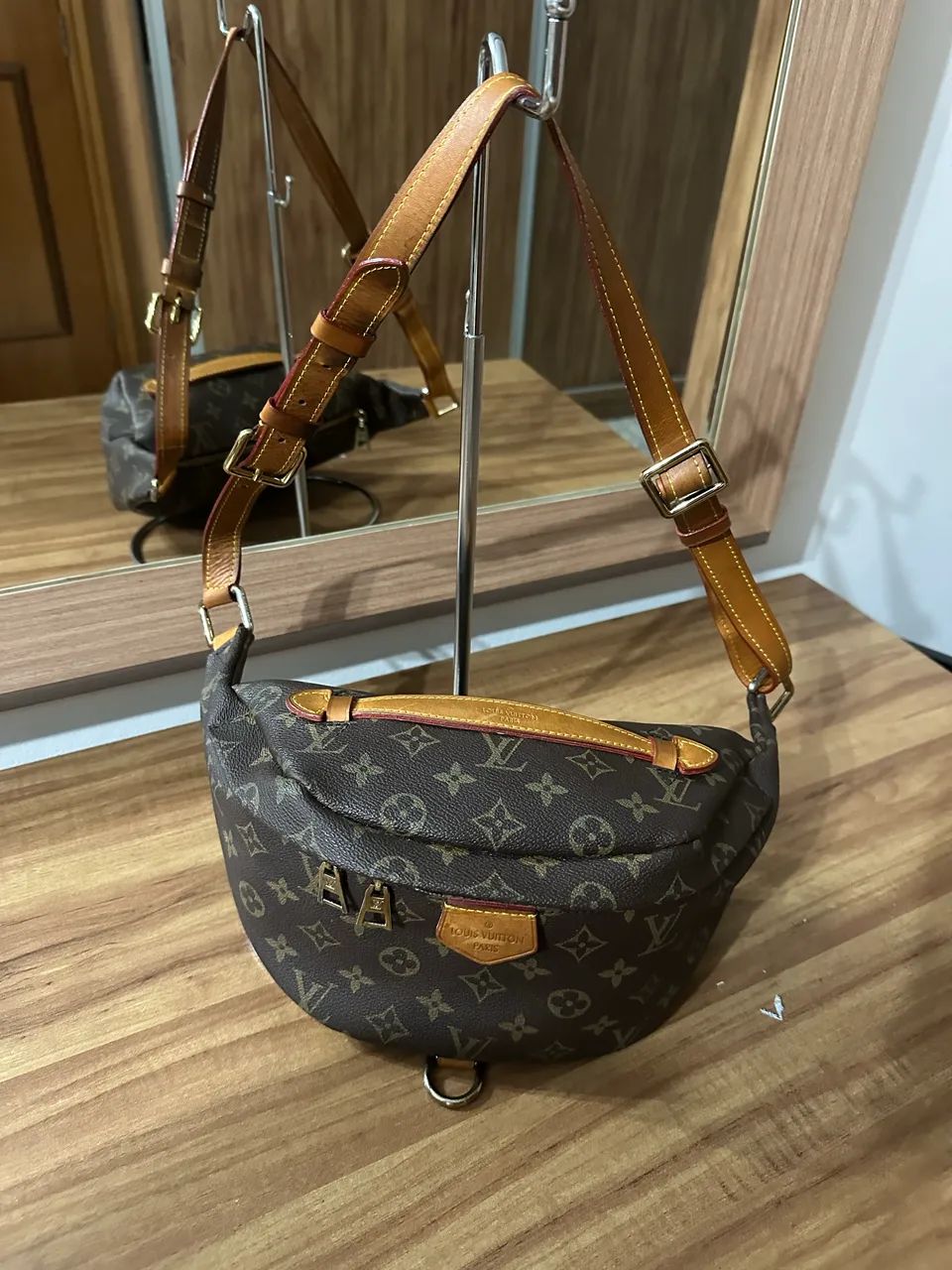 Pochete Louis Vuitton 