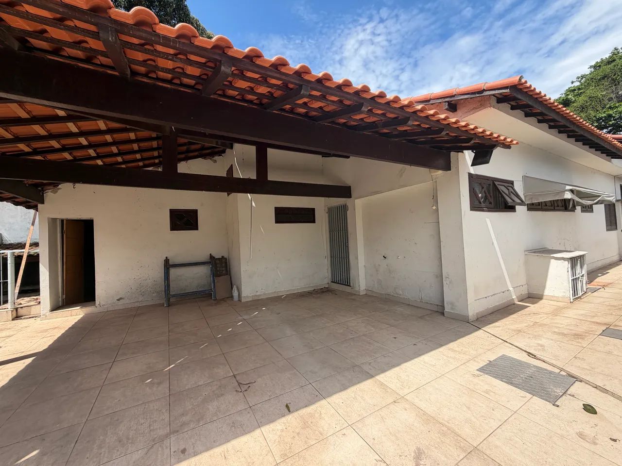 Alugo casa comercial centro  - Foto 4