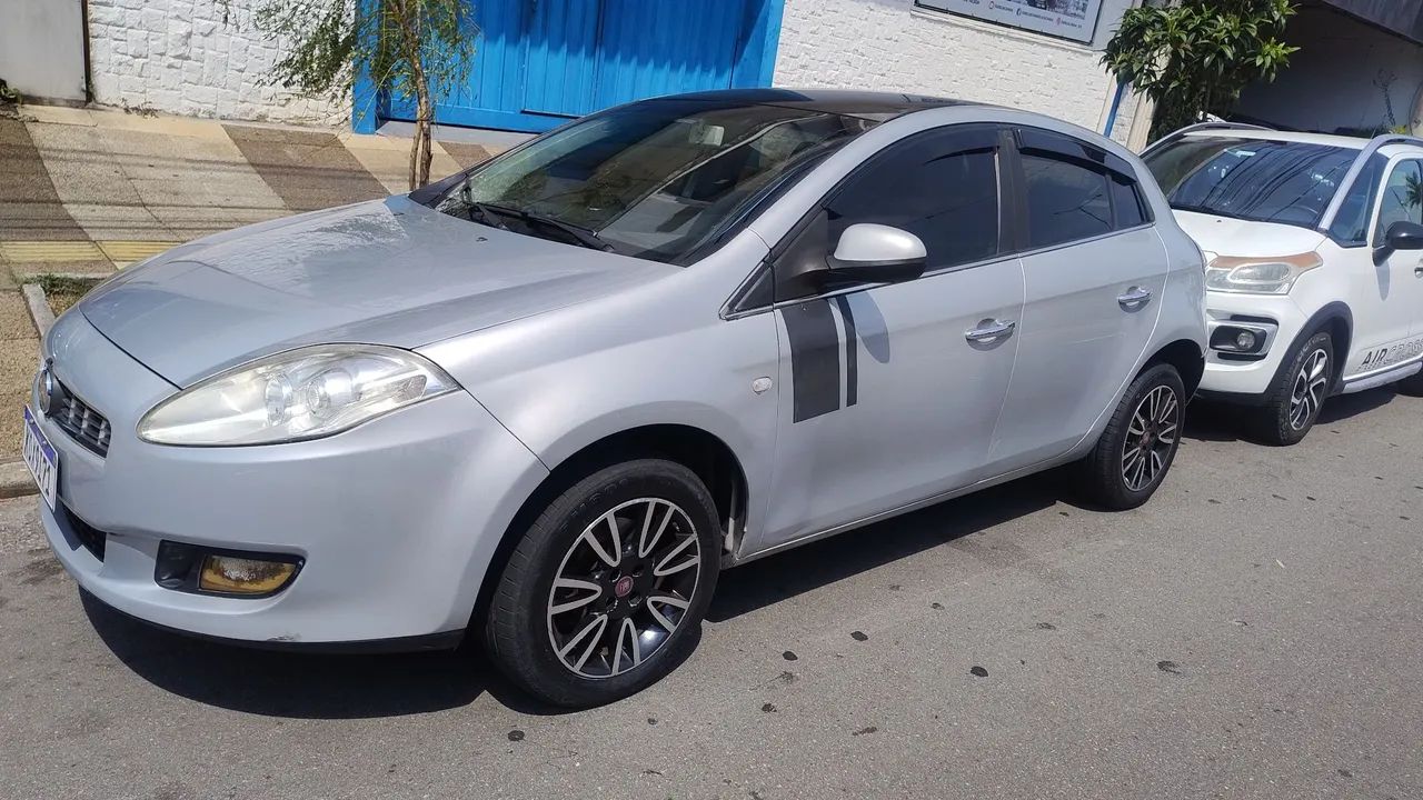 Fiat Bravo Bravo ESSENCE 1.8 Flex 16V 5p 2013