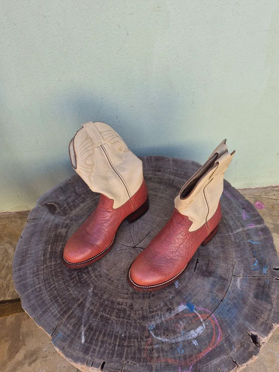Bota goyazes couro cabeça boi  - Foto 3