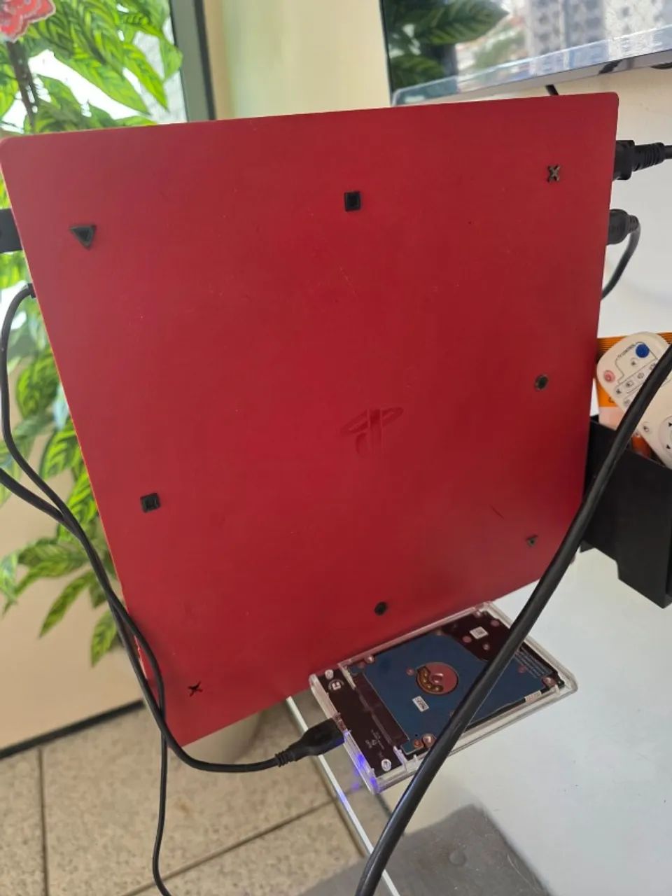 PS 4 PRO 1 TERA + HD EXTERNO  - Foto 4