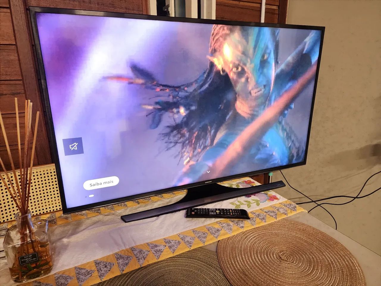TV Samsung 48 polegadas PONTO DE LUZ NA TELA - Foto 2