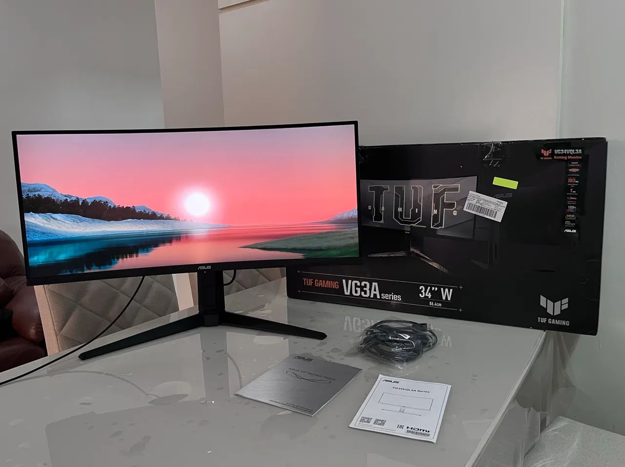 Monitor ASUS TUF 34 WQHD (GARANTIA) 180hz c/ alto falante e HUB USB