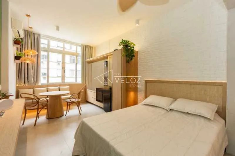 Kitnet/Conjugado - / Residencial / Ipanema