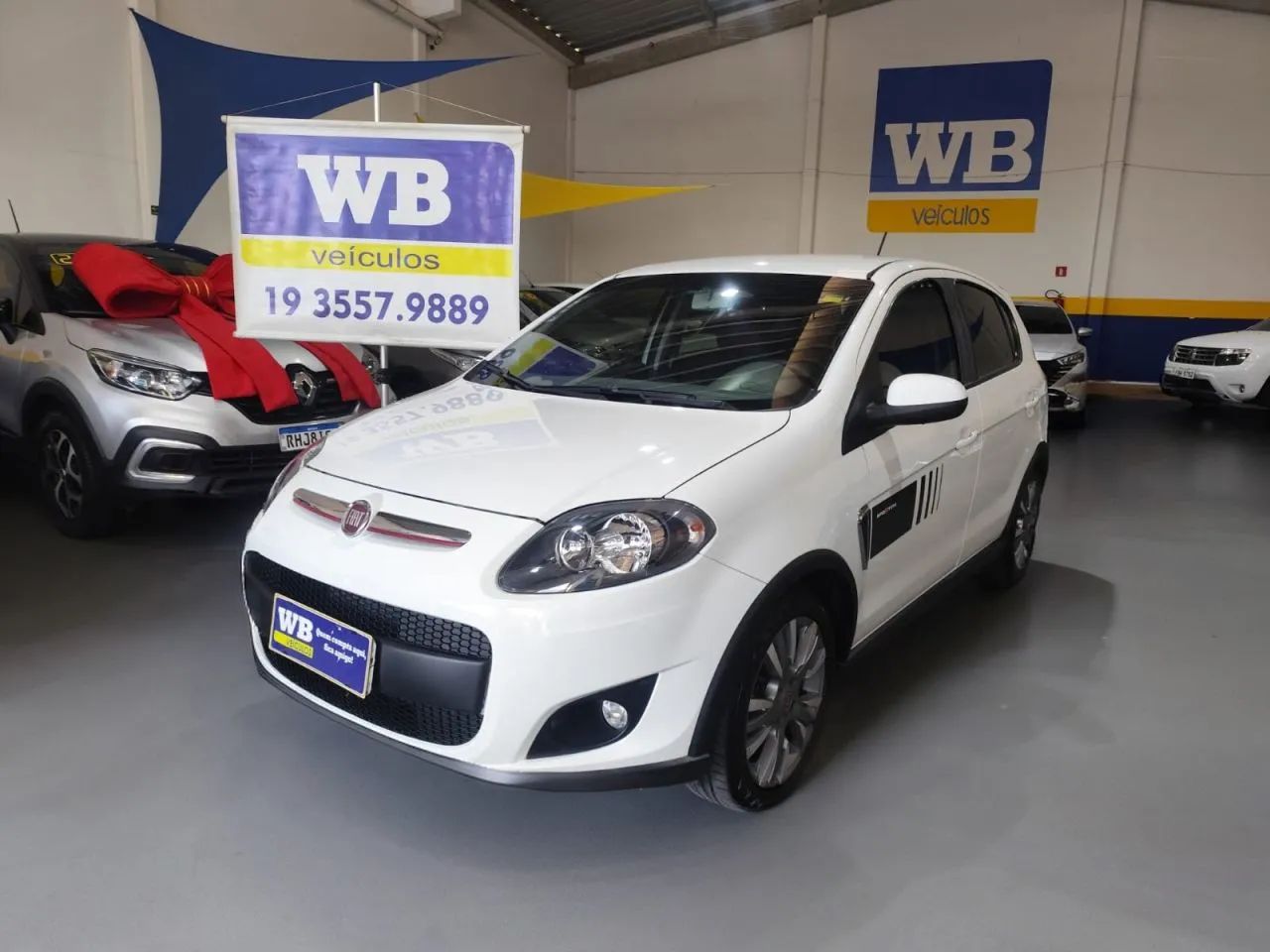 Fiat Palio Sporting 1.6 Flex 16V 5P 2014