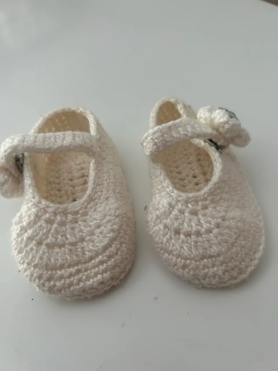 Sapato em crochê branco bebê  - Foto 3