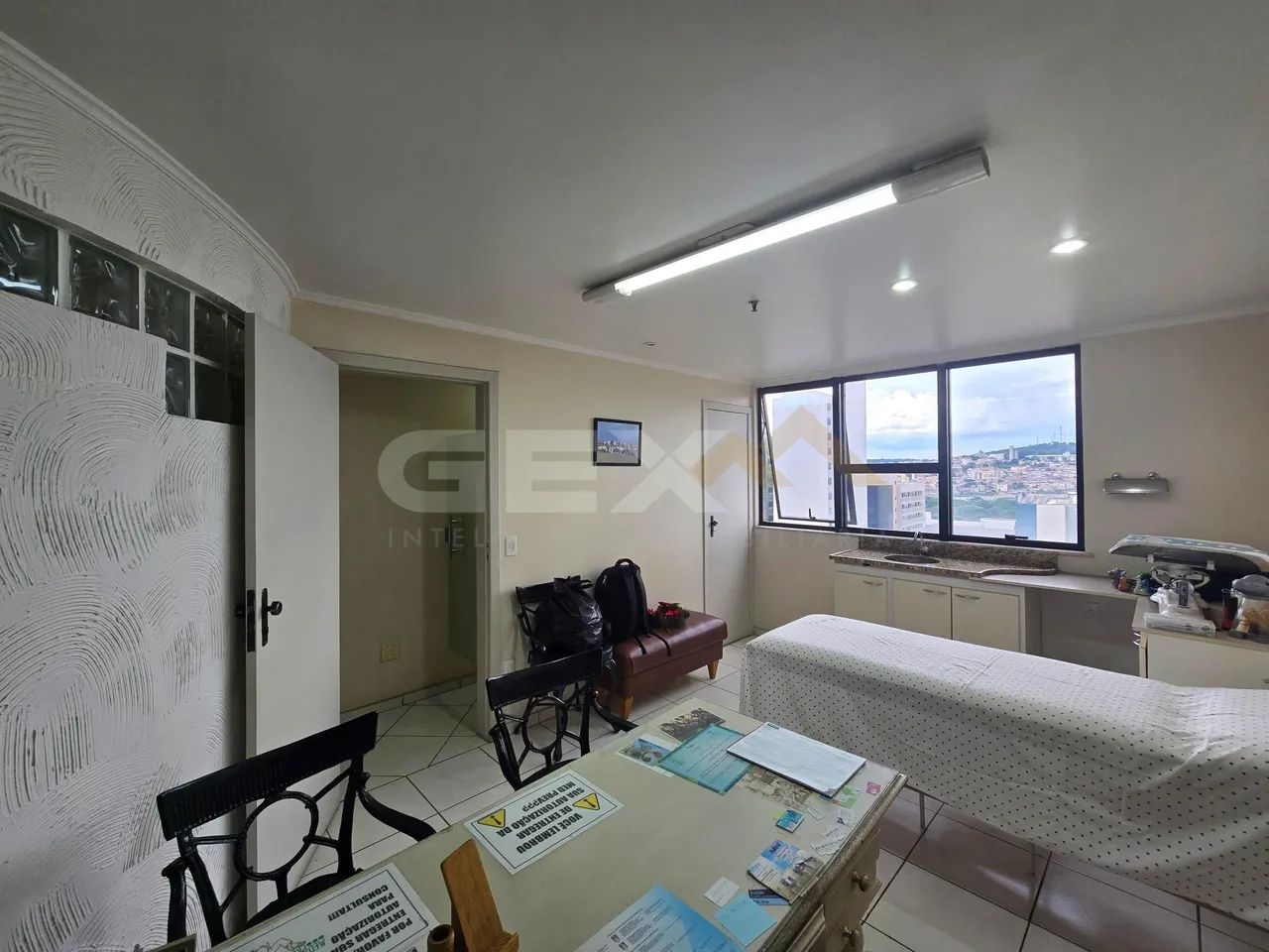 Sala comercial no centro da cidade - Foto 2