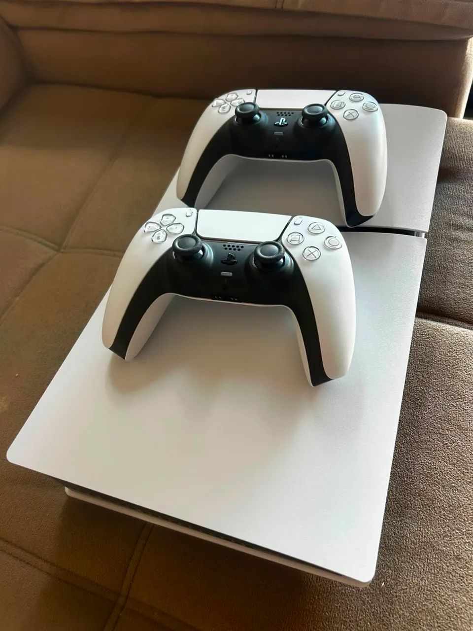 PS5 Mídia Digital - 826gb