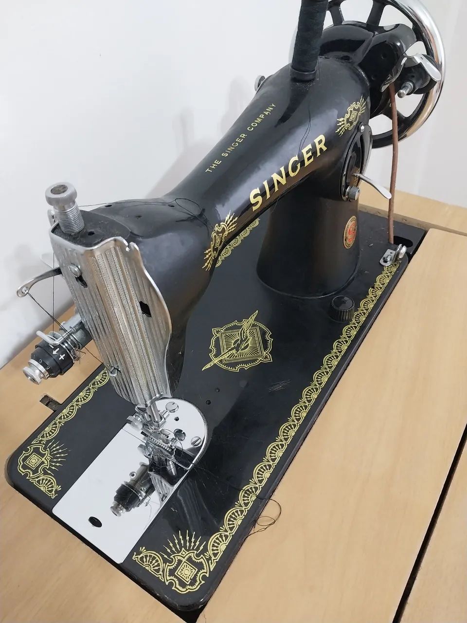 Máquina de Cosstura Singer , antiguidade! - Foto 3