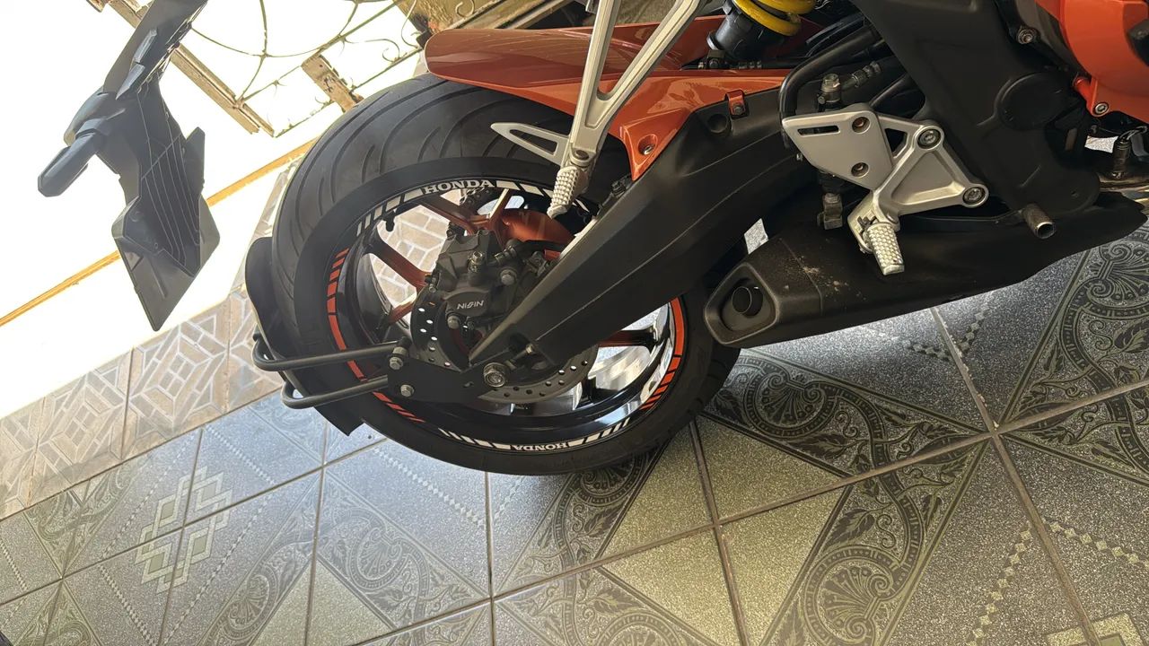 Moto CB650r - Foto 4