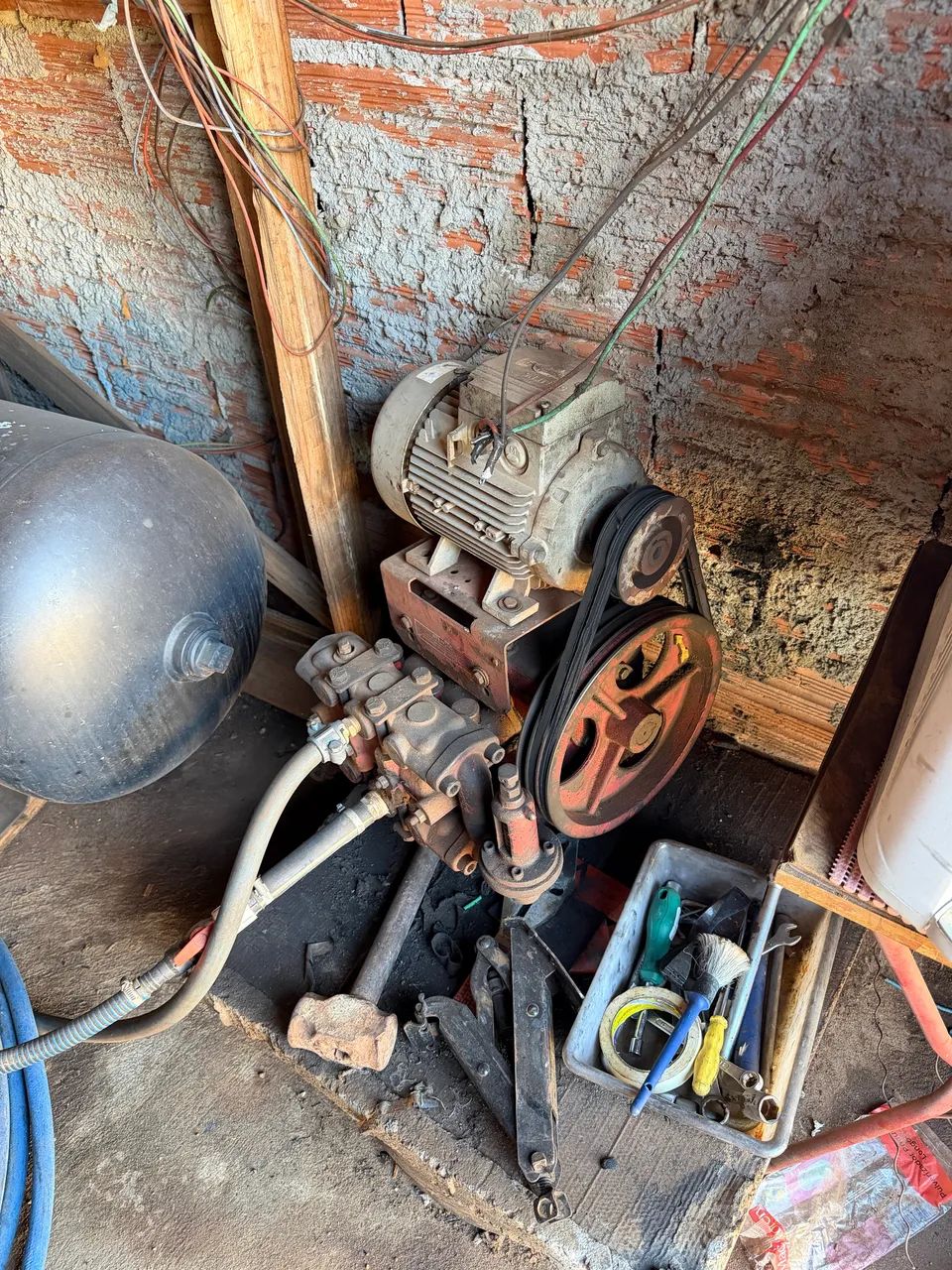 VENDO KIT DE LAVA JATO MAQUINÁRIO COMPLETO - Foto 2