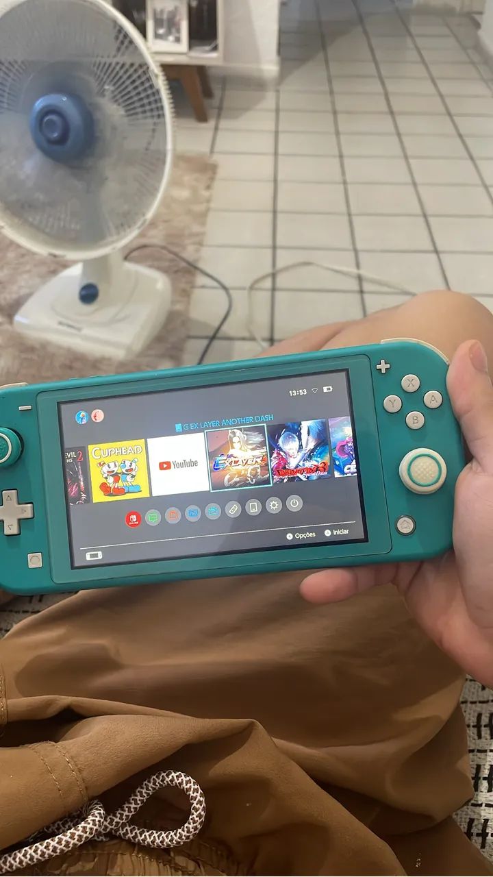 Nintendo Switch Lite