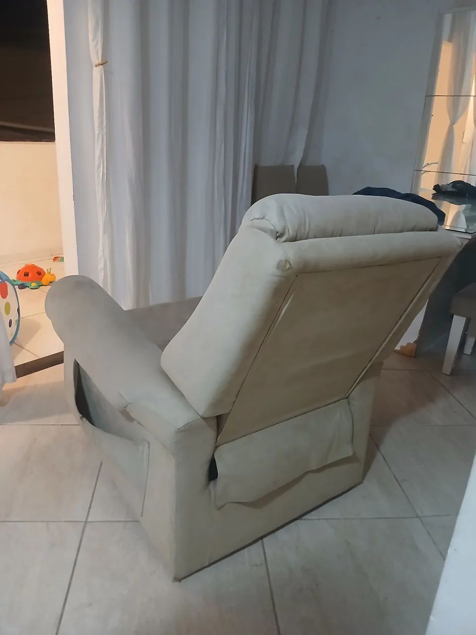 Vendo poltrona do papai ou amamentação  - Foto 3