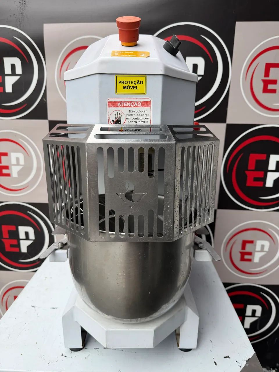 VENDO BATEDEIRA 12 Kg VENANCIO - Eletroportáteis Para Cozinha e