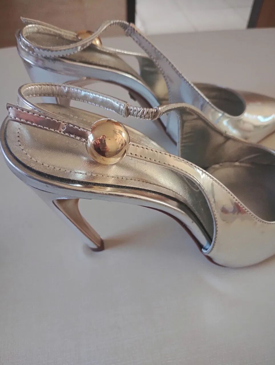 Scarpin Schutz usado uma vez  - Foto 4