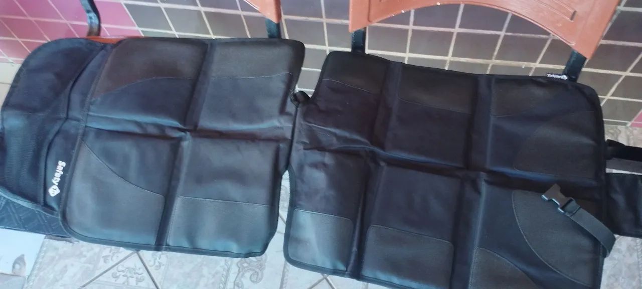 ASSENTO de ELEVAÇÃO com ISOFLIX e CAPA de proteção do banco  - Foto 4
