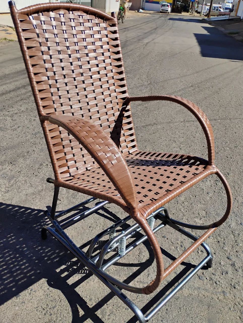 Cadeira de balanço 4 molas pronta entrega  - Foto 5