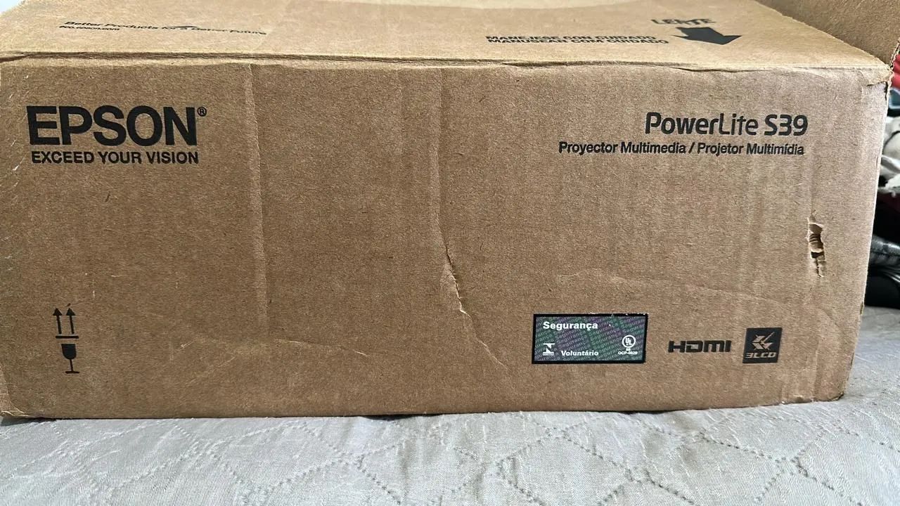Projetor epson powerlite s39 projector
