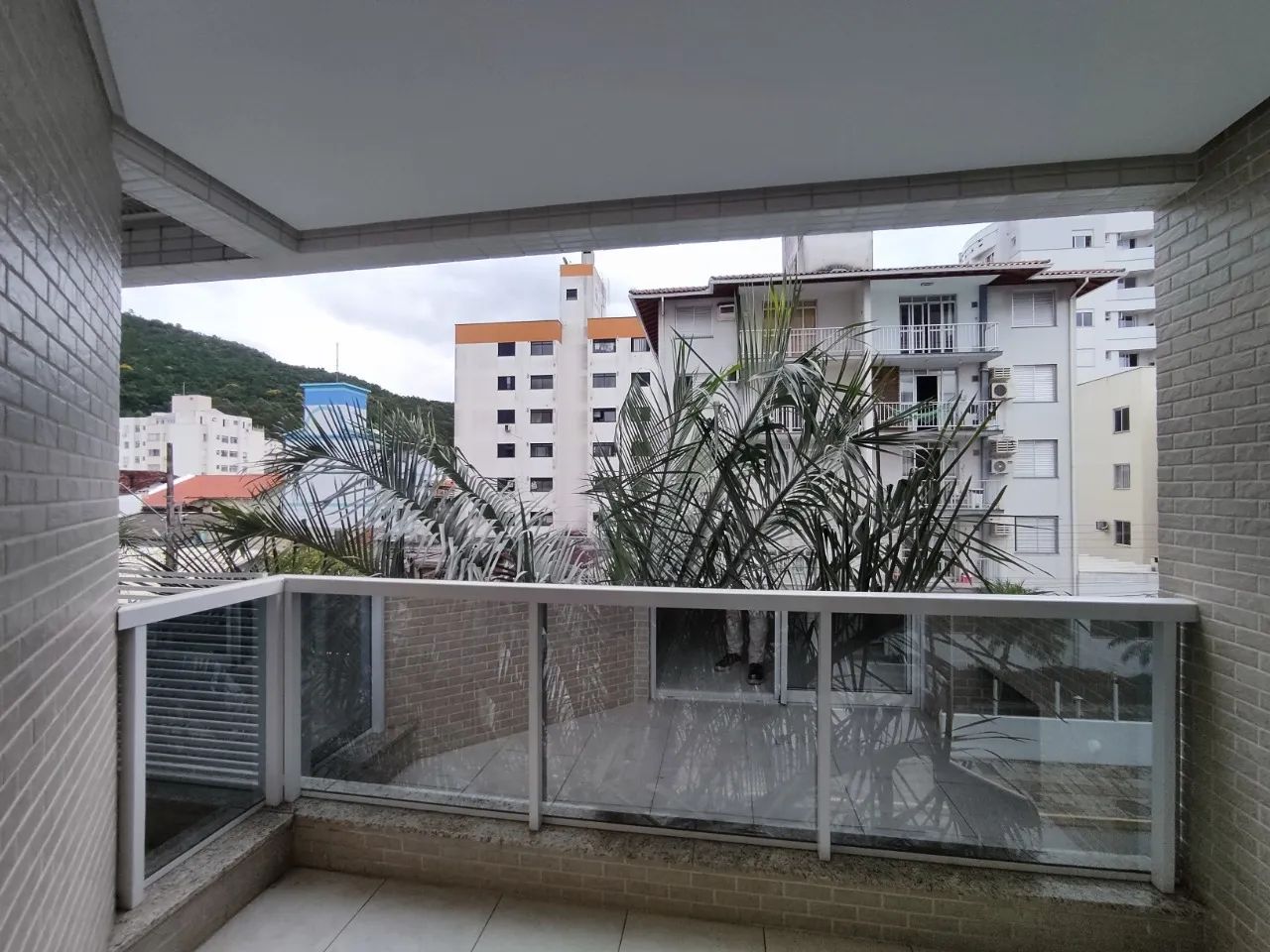 Apartamento com 2 dormitórios sendo 1 suíte na Trindade, Florianópolis. - Foto 5