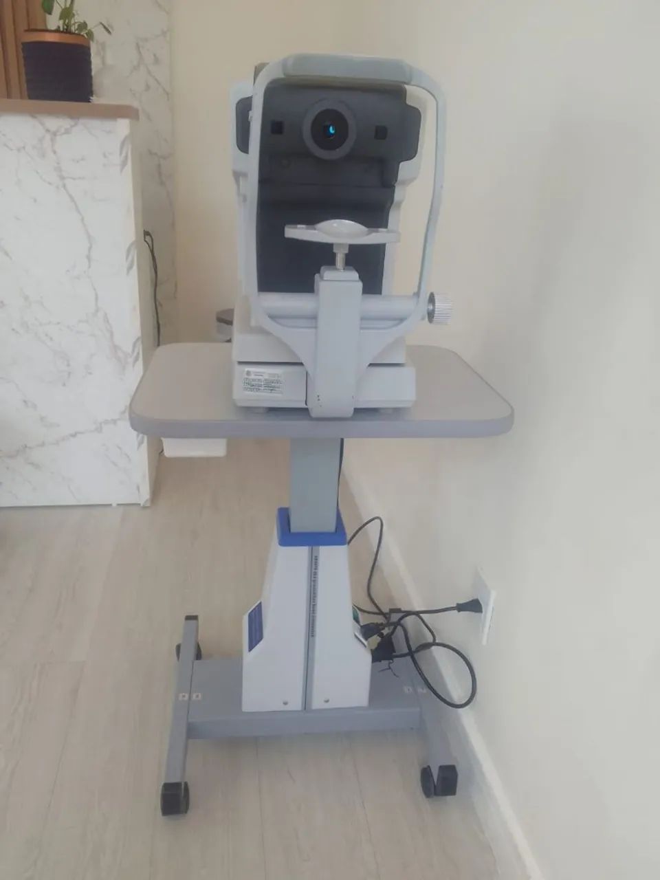 Auto Refrator HUVITZ HRK-7000