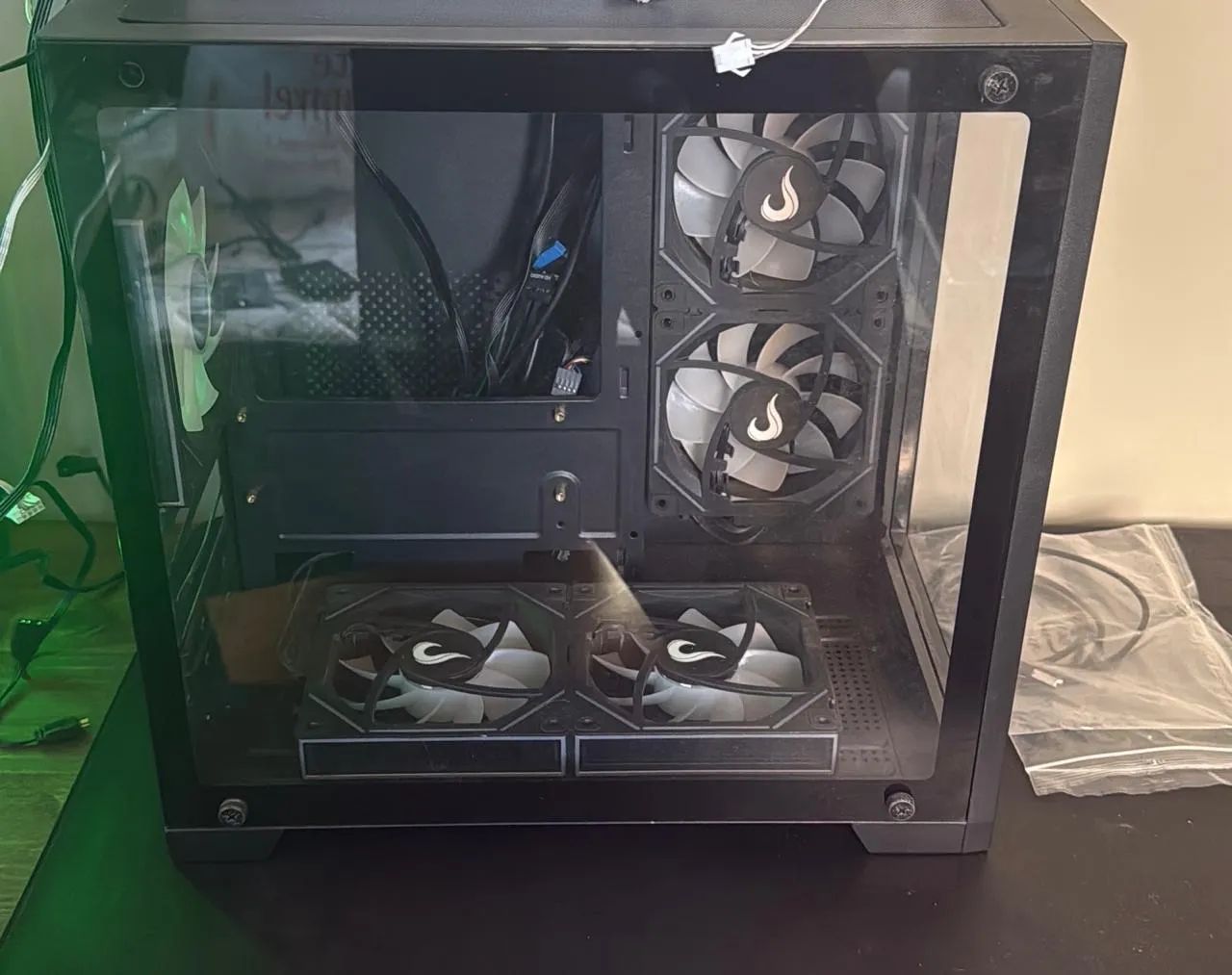 Gabinete Water cooler fonte e fans  - Foto 4