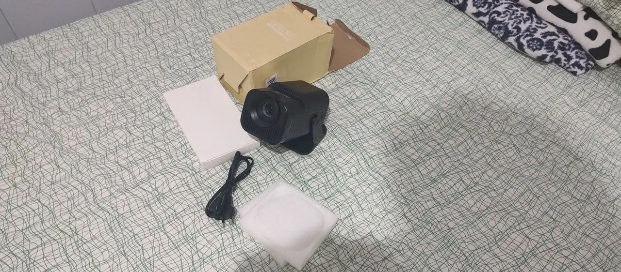 Retroprojetor Hy320 mini