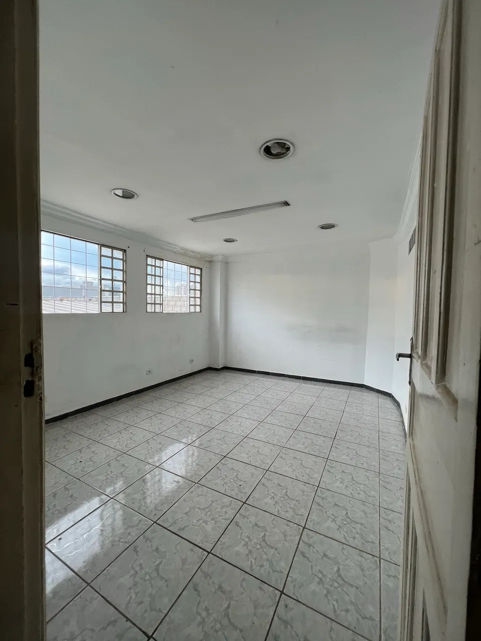 KITNETS E APARTAMENTOS PARA ALUGAR * - Foto 2