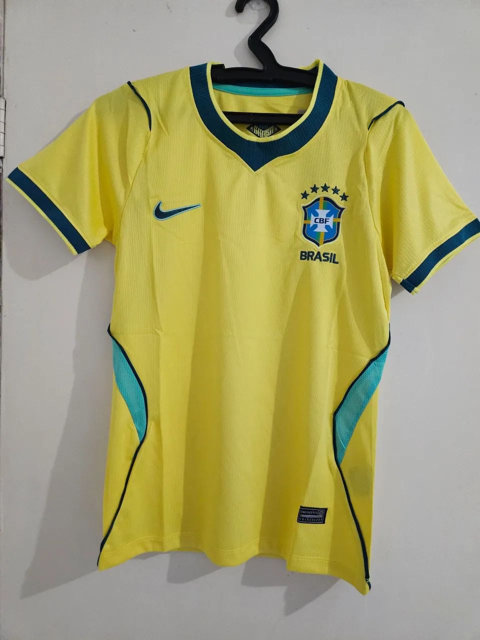Camisa do Brasil feminina