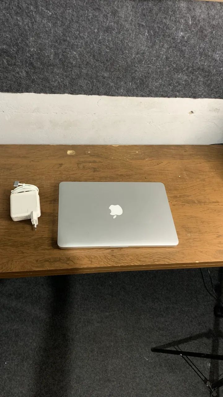 MacBook Pro i5 