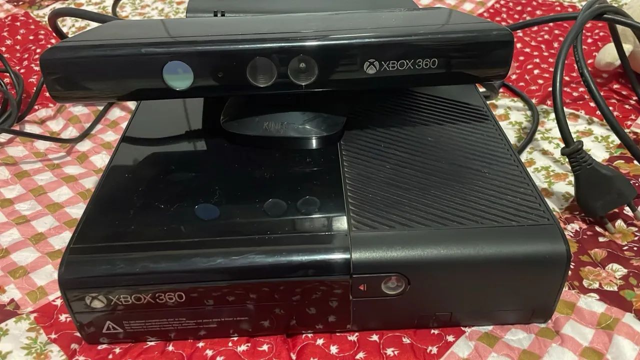 Xbox 360 usado, incluso Kinect  - Foto 3
