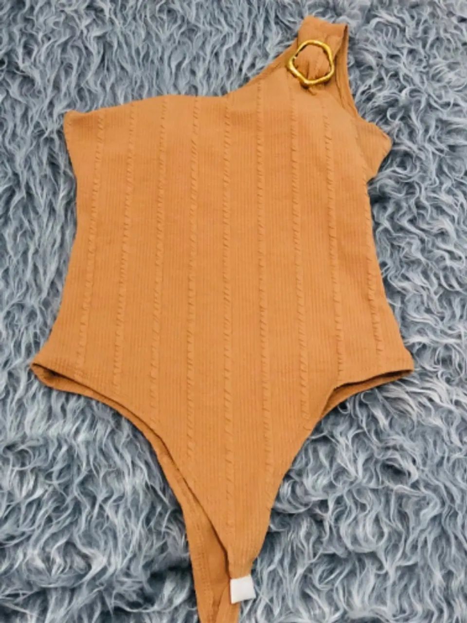 Body de variadas cores e estampas