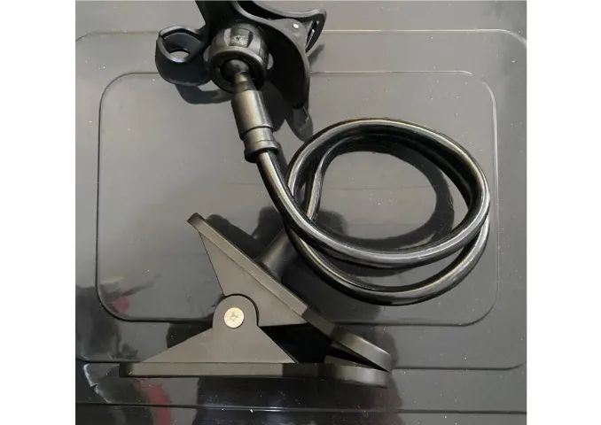 Suporte Para Celular Articulado Universal De Mesa Cama Garra