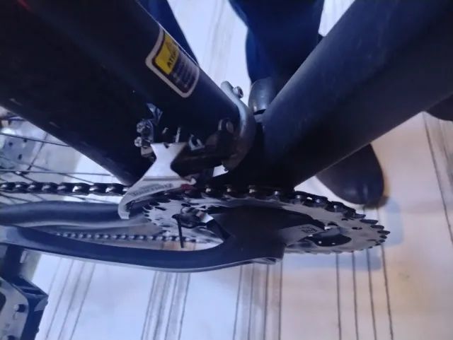 Bicicleta OGGI ARO29 HACKER HDS 24V  vermelha - Foto 3