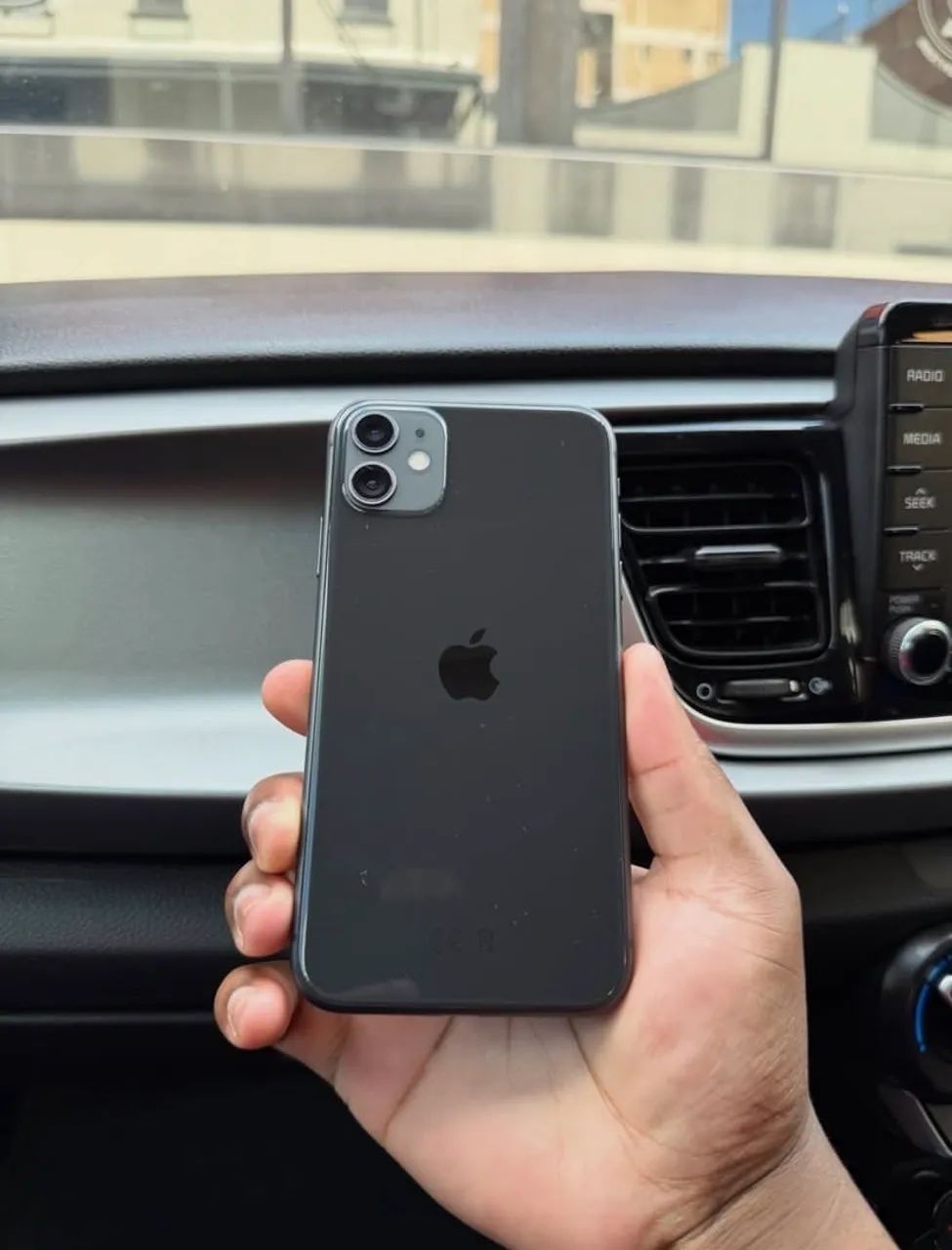 iPhone 11 128gb impecável 