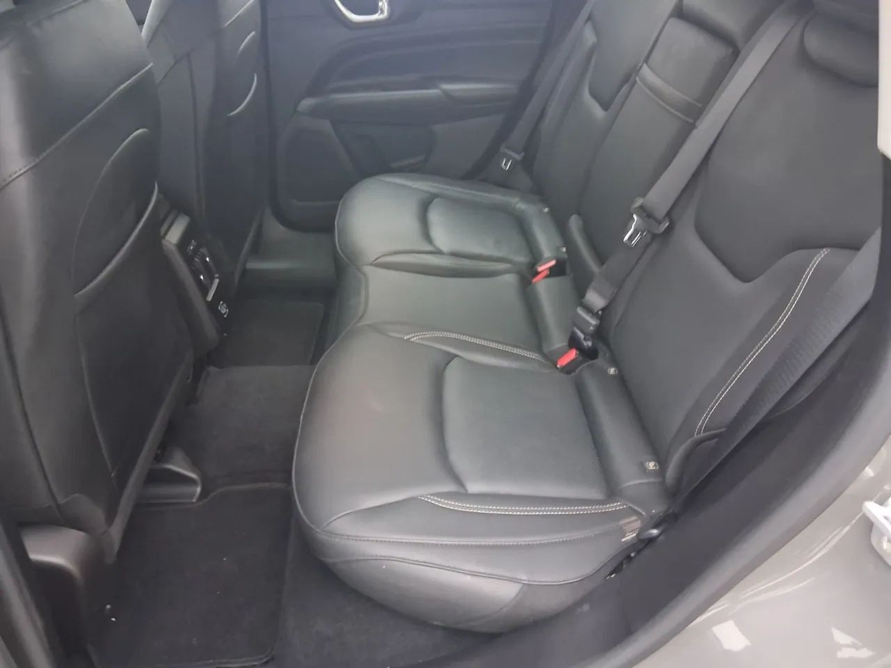 Jeep Compass LONG. T270 1.3 TB 4x2 Flex Aut., foto 18 de 18