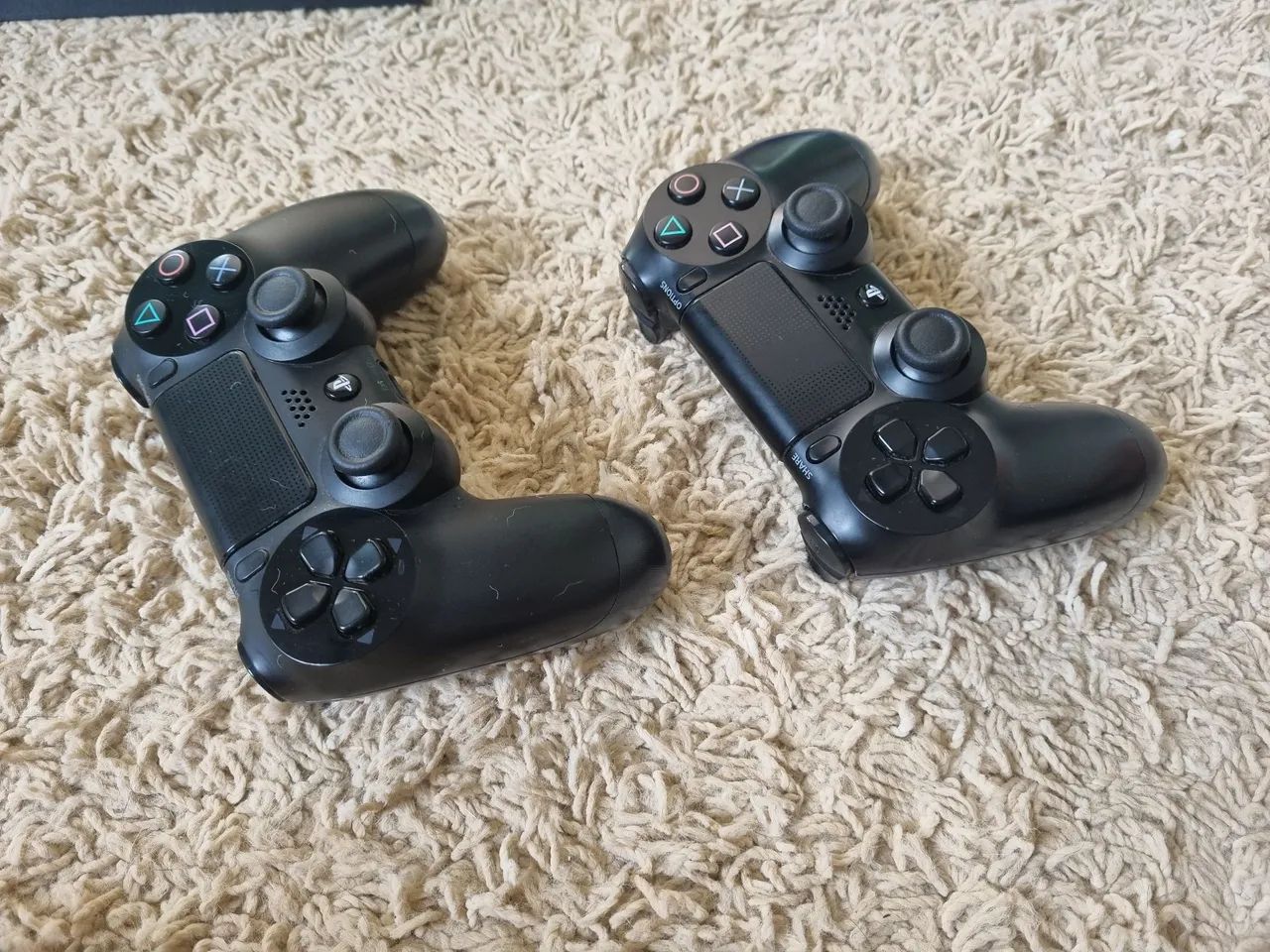 Ps4 usado (1,8TB) - Foto 3