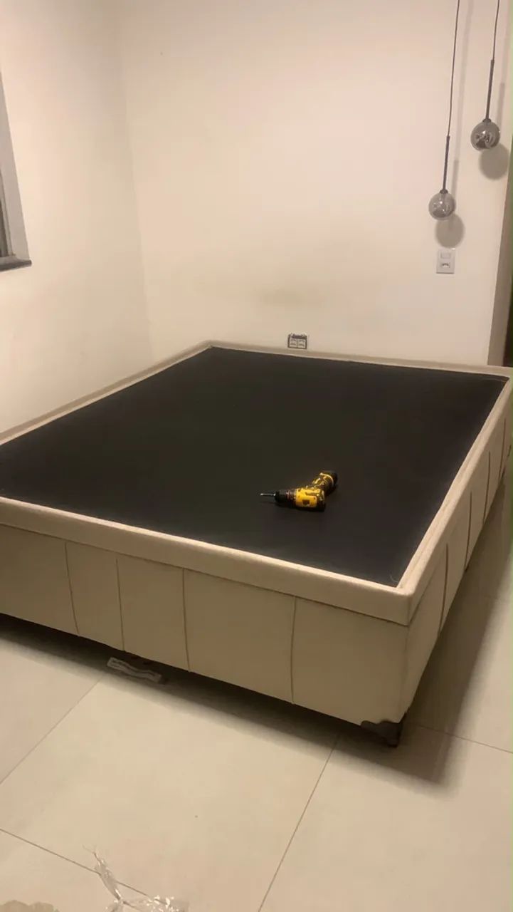 Base box baú queen 