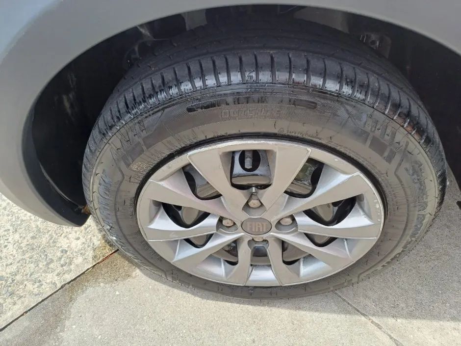 Fiat Mobi TREKKING 1.0 Flex 5p., foto 6 de 8