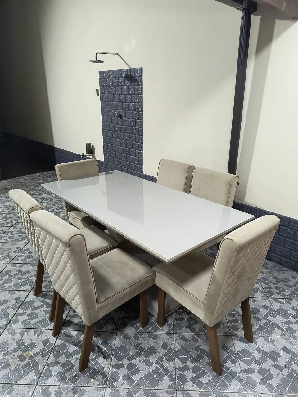 Mesa 6 cadeiras 