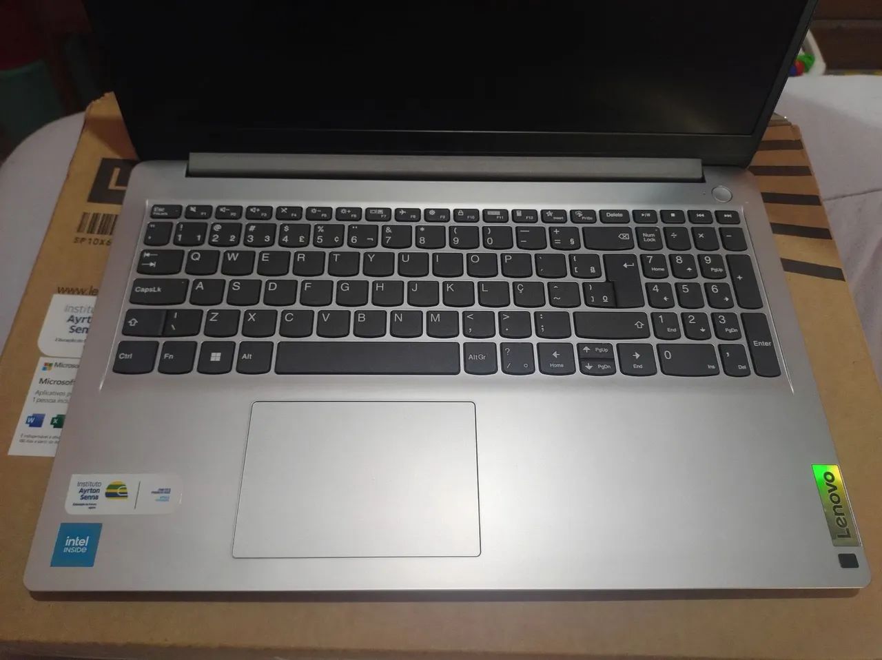 Notebook Lenovo  - Foto 3