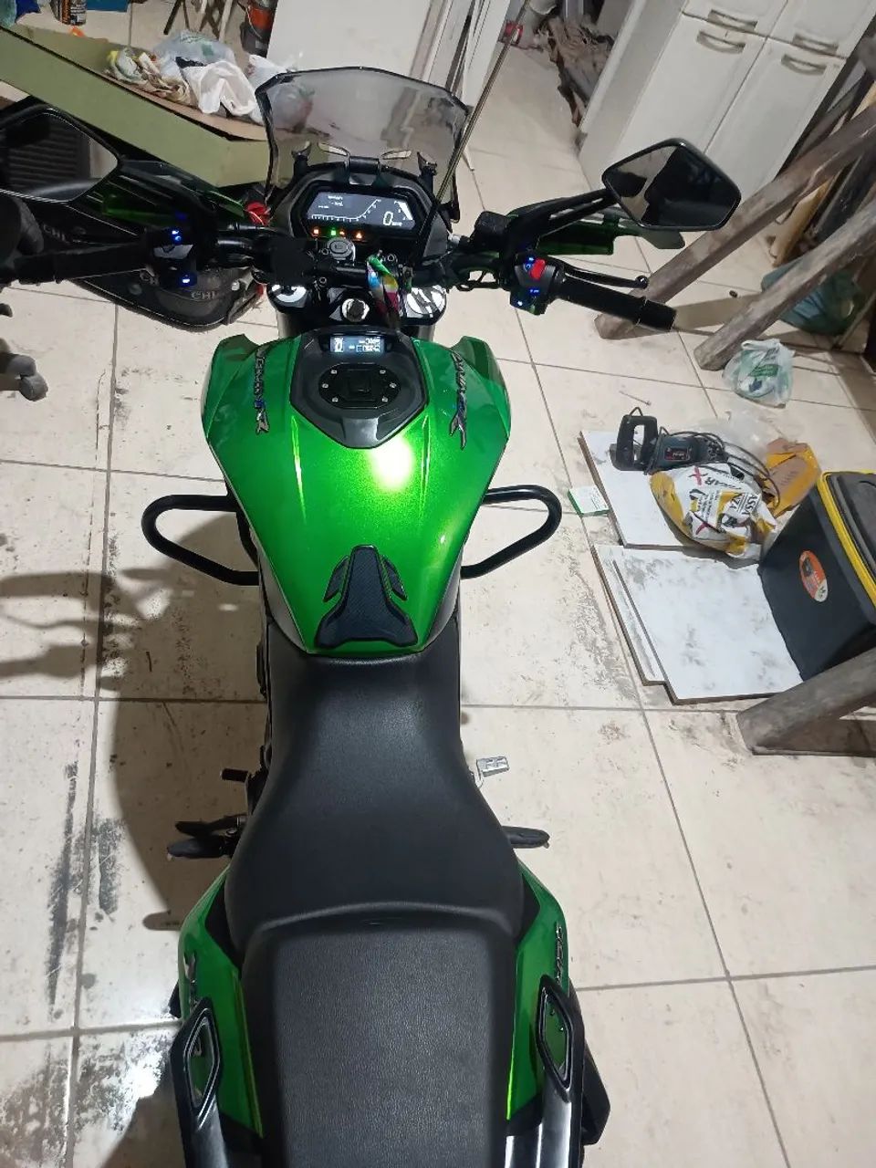 Vendo ou troco em moto menor valor  - Foto 2