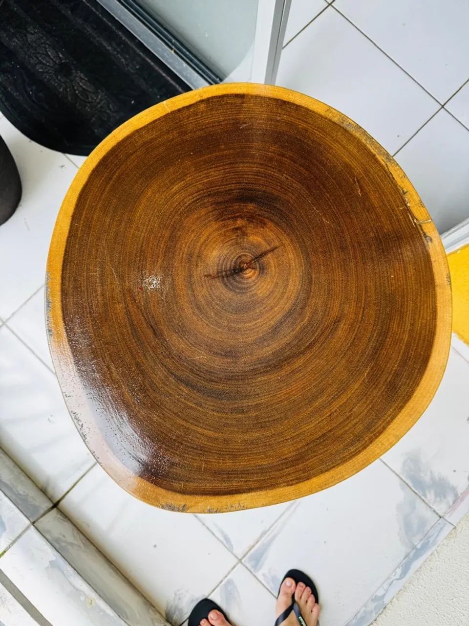 Mesinha de Apoio / Rústica em Madeira Nobre e Ferro - Foto 3