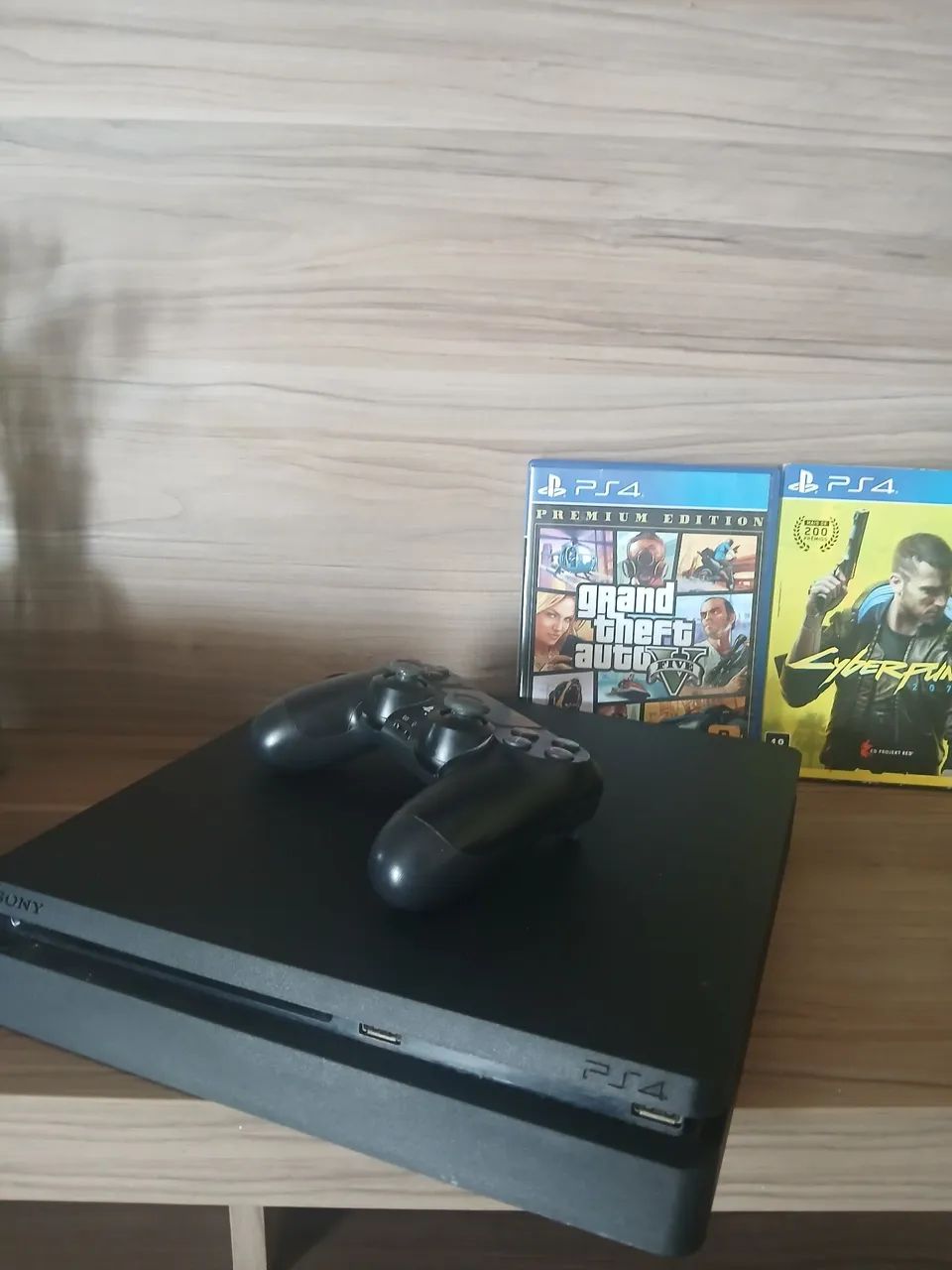 Vende-se PS4