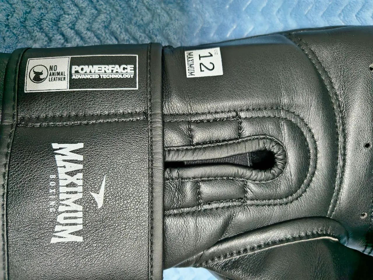 Luvas de Boxe Maximum + Bandagens e Saco de Pancada - Foto 4