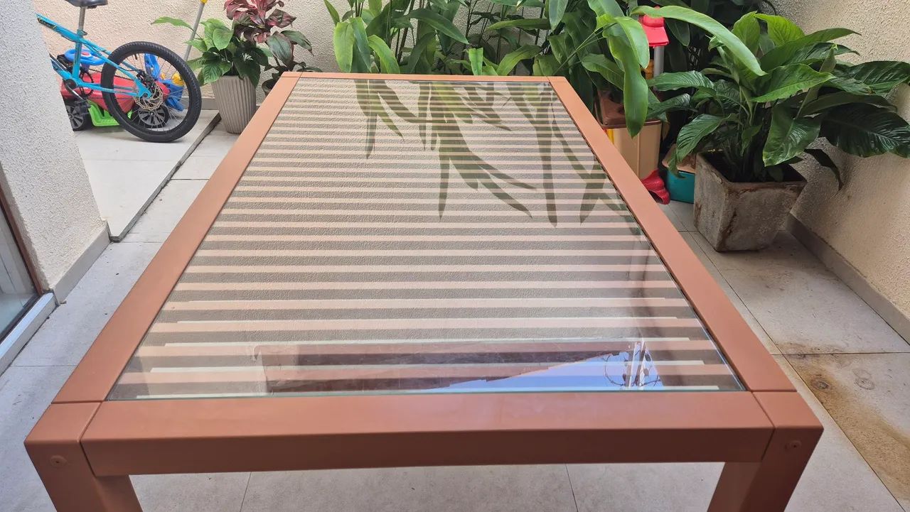 Mesa de madeira e vidro PERFEITO ESTADO - Foto 2