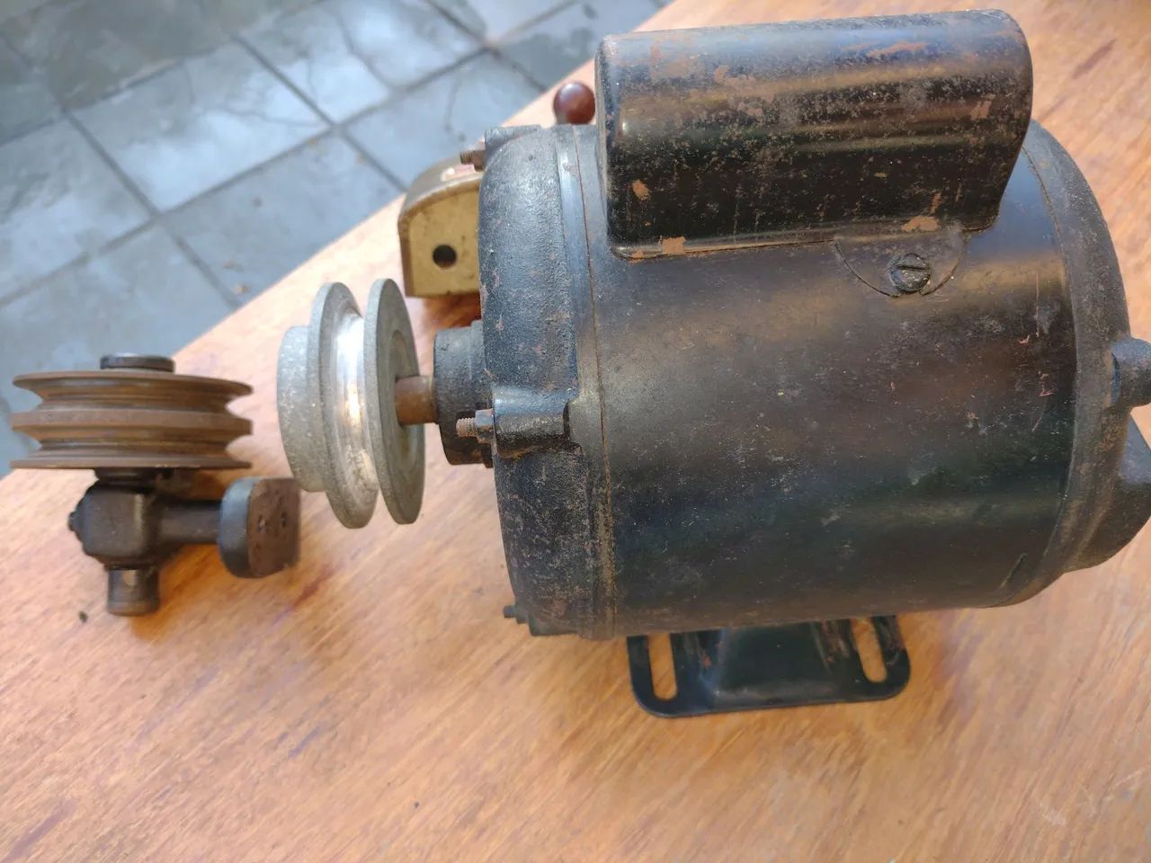 Motor para bancada com avanço de correia - Foto 4
